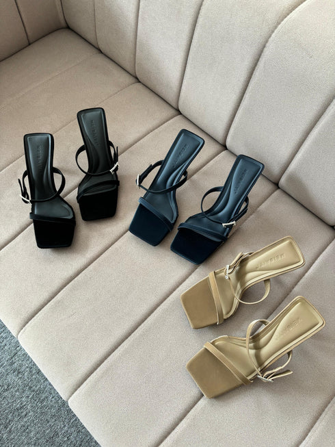 Women Slid on Square Toe High Heels